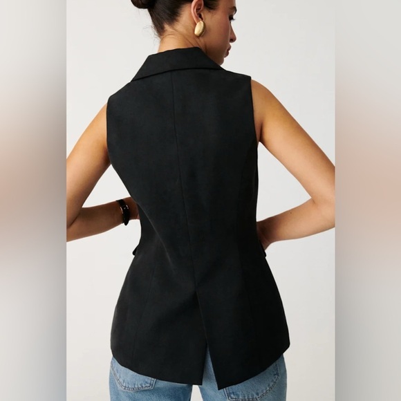 NEW Reformation Billie Sleeveless Vest Black Size Small - Picture 2 of 9